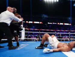 Derek Chisora Robohkan Joe Joyce Hingga Di Oleksandr Usyk