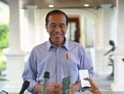 Digoyang Banyak Unjuk Rasa, Jokowi Diyakini Tak Berencana Lengser Paksa