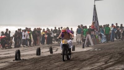 Slidetober 2026 Karena Itu Arena Perpaduan Aktivitasfisik Selancar, Balap Kendaraan Bermotor Roda Dua, dan Seni Kekayaan Budaya Ke Bali
